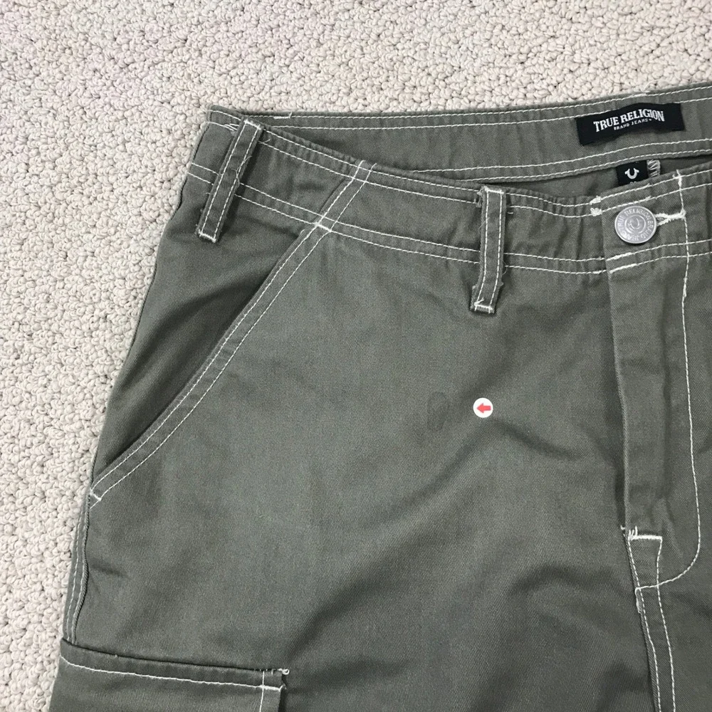True Religion Mens Kalamata Cargo Pants Olive Green Contrast Stitch Size 32 NWT